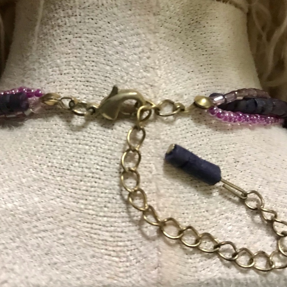 Purple Mother of Pearl Necklace - Picture 6 of 7